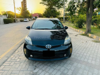 Toyota Prius S LED Edition 1.8 2013