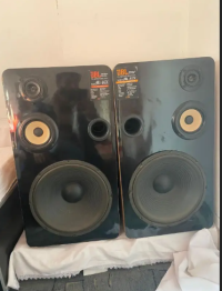 USA brand Bassar and Amplifier