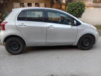 Toyota Vitz 2006