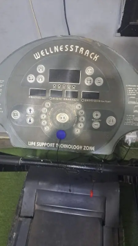 2 Treadmills For Sale In 100,000