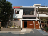 A Spacious 220 Square Yards House In Gulistan-e-Jauhar - Block 7