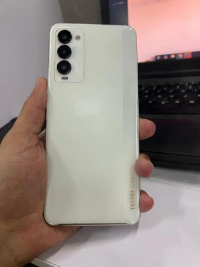 tecno camom 18p full lush condition 10 by 10