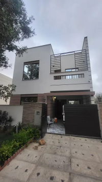 Ali block fully furnished villa for sale 4 bedrooms bahria town karachi