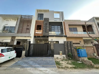 5 Marla Brand New House For Sale In Lake City Sector M7-B