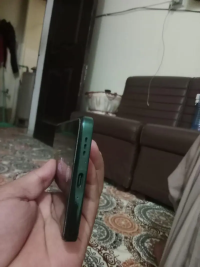 Oppo Reno 12F ,,8+8/256